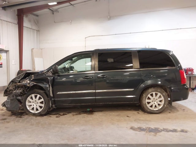 Продажа на аукционе авто 2014 Chrysler Town & Country Touring, vin: 2C4RC1BG5ER247154, номер лота: 43789455