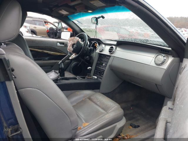 2007 FORD MUSTANG 1ZVFT84N675242842 Photo 4