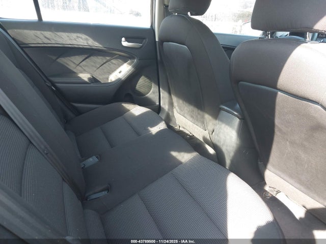 2017 KIA FORTE 3KPFK4A76HE085713 Photo 7