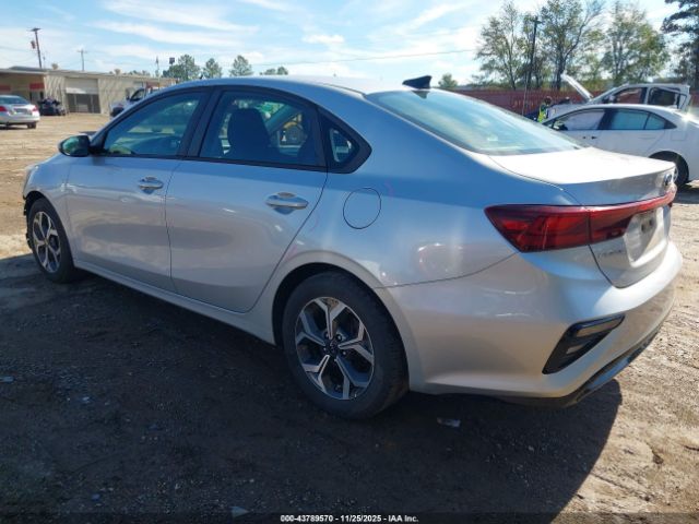 2019 KIA FORTE 3KPF24AD1KE051398 Photo 2