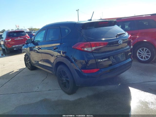 2016 HYUNDAI TUCSON KM8J33A45GU134306 Photo 2