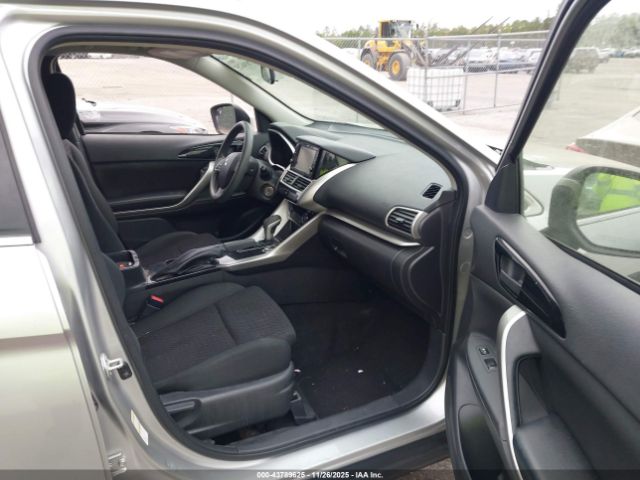 2019 MITSUBISHI ECLIPSE CROSS JA4AT3AA0KZ032671 Photo 4