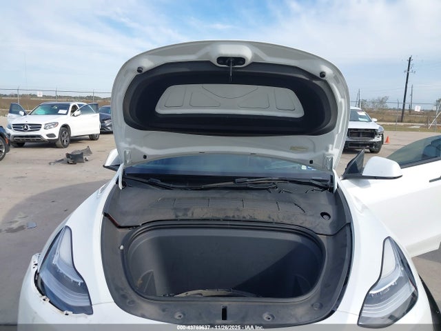 2023 TESLA MODEL Y 7SAYGDEE8PA054068 Photo 9