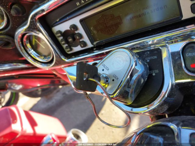 2009 HARLEY-DAVIDSON FLHTCU 1HD1FC4199Y669968 Photo 10