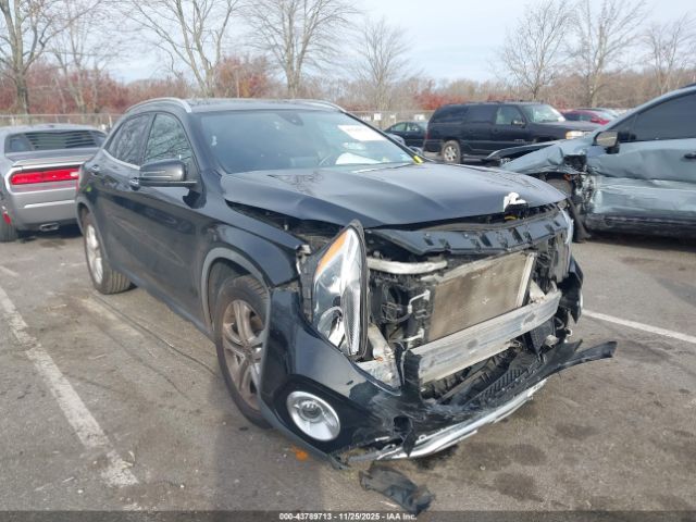 2018 MERCEDES-BENZ GLA 250 WDCTG4GB1JJ494155