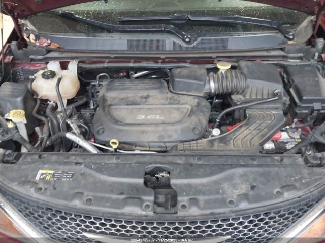 2017 CHRYSLER PACIFICA 2C4RC1DG8HR833624 Photo 9
