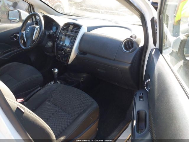 2017 NISSAN VERSA NOTE 3N1CE2CP2HL375294 Photo 4