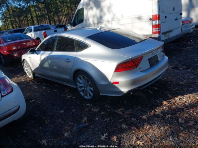 2012 AUDI A7 WAUSGBFC7CN010241 Photo 2