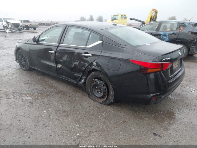 43789864 :رقم المزاد ، 1N4BL4BV8LC217403 vin ، 2020 Nissan Altima S Fwd مزاد بيع