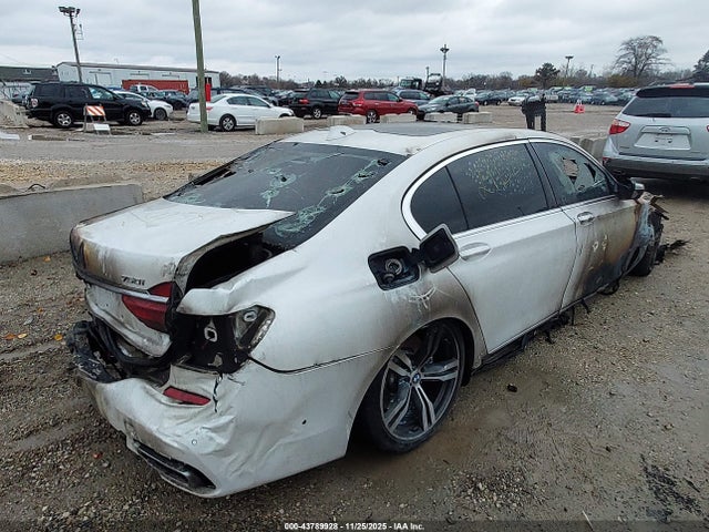 Aukcja sprzedaży 2017 Bmw 750i, vin: WBA7F0C38HGM21497, numer aukcji: 43789928