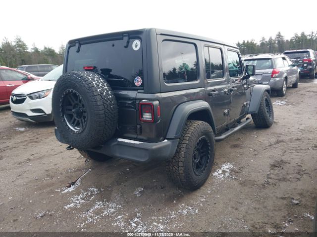 2018 JEEP WRANGLER UNLIMITED 1C4HJXDG5JW281016 Photo 3