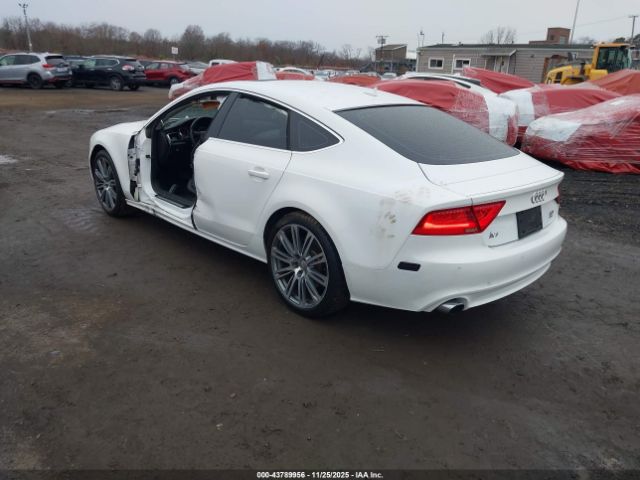 2012 AUDI A7 WAUSGAFC7CN004112 Photo 2