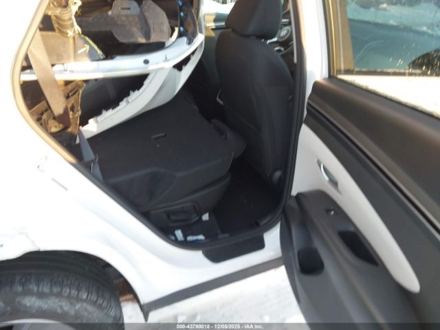 2023 HYUNDAI TUCSON 5NMJBCAE0PH211557 Photo 7