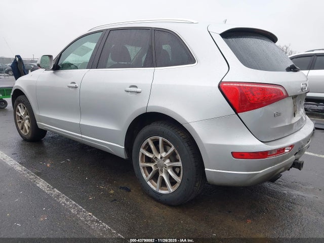 2010 AUDI Q5 WA1CKAFP8AA075178 Photo 2