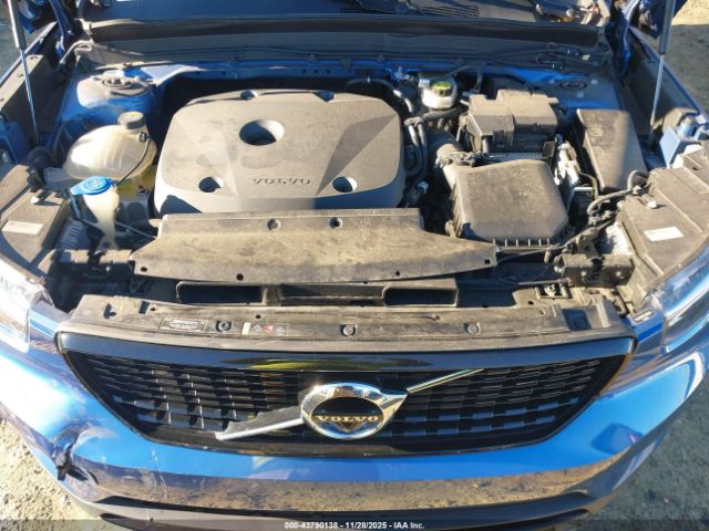 2020 VOLVO XC40 YV4AC2HM0L2284251 Photo 9