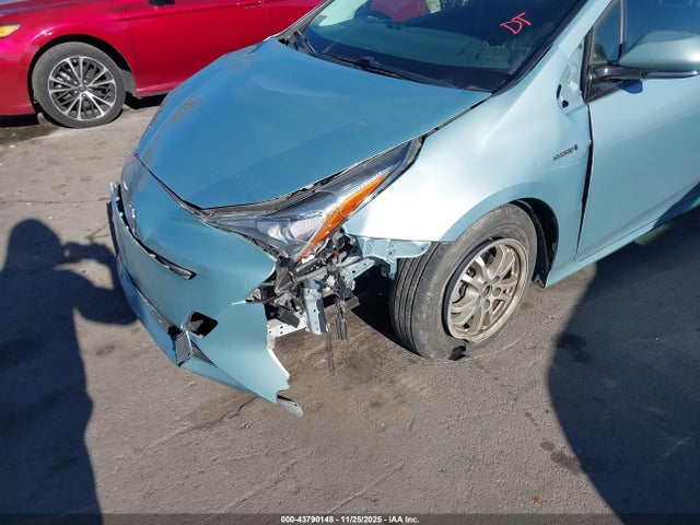 JTDKARFU7G3500959 Toyota Prius Two Eco