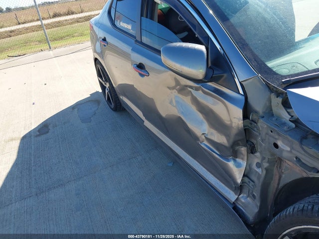 5XXGM4A7XFG356064 KIA Optima Lx