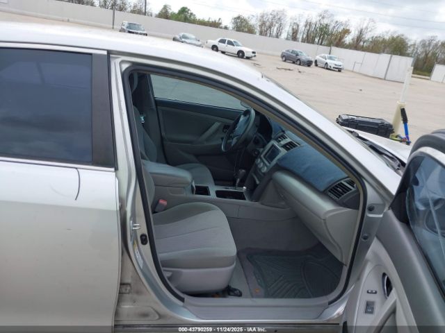 2011 TOYOTA CAMRY 4T4BF3EK0BR115567 Photo 4