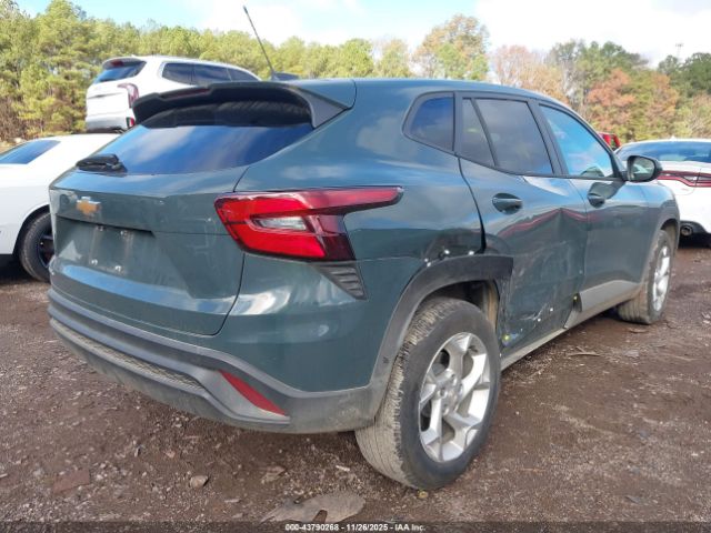 2025 CHEVROLET TRAX KL77LFEP7SC240465 Photo 3