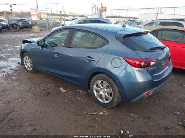2015 MAZDA MAZDA3 3MZBM1K75FM176297 Photo 2