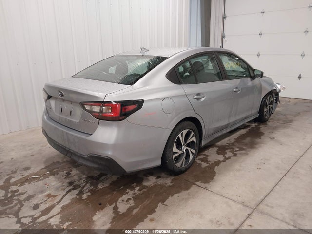 4S3BWAB6XR3010979 Subaru Legacy