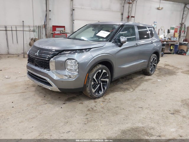 2024 MITSUBISHI OUTLANDER JA4J4VA86RZ023117 Photo 1