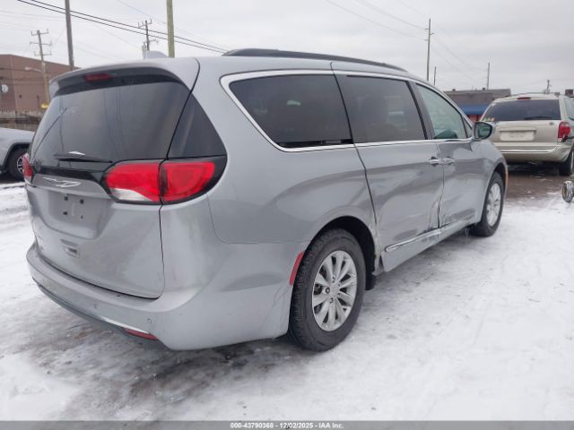 2017 CHRYSLER PACIFICA 2C4RC1BG7HR538145 Photo 3