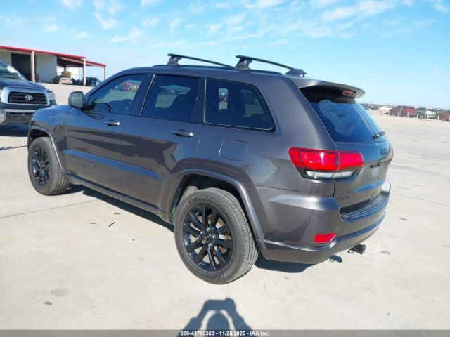 2018 JEEP GRAND CHEROKEE 1C4RJFAGXJC229708 Photo 2