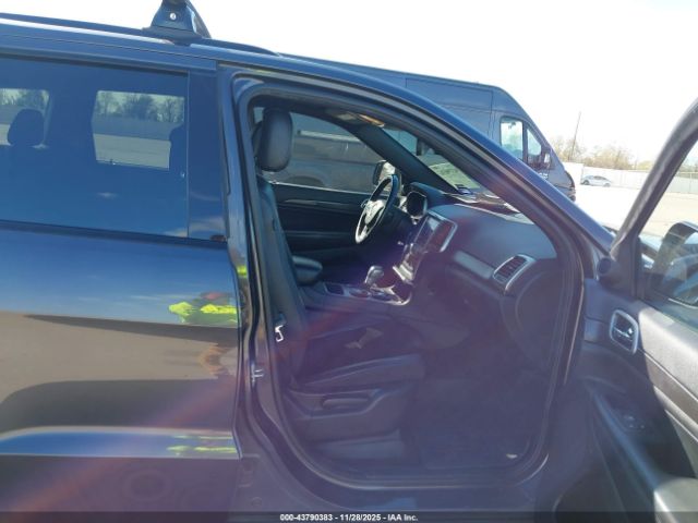 2018 JEEP GRAND CHEROKEE 1C4RJFAGXJC229708 Photo 4