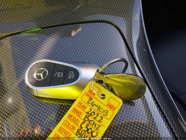 2022 MERCEDES-BENZ C 300 W1KAF4GB5NR057045 Photo 10