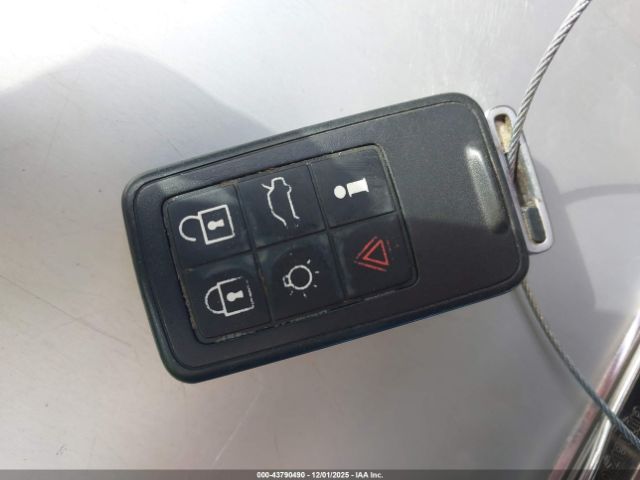 2012 VOLVO S60 YV1902FH9C2040662 Photo 10