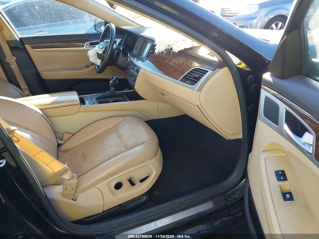 2015 HYUNDAI GENESIS KMHGN4JEXFU015149 Photo 4