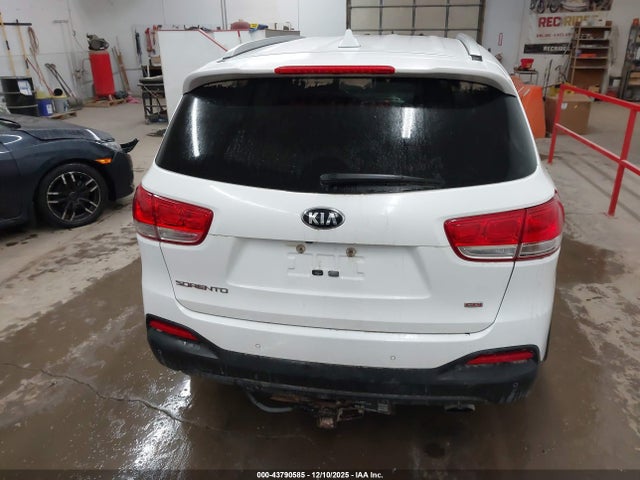 5XYPGDA31JG359041 KIA Sorento 2.4l Lx