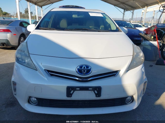 2012 Toyota Prius V Five მანქანა იყიდება აუქციონზე, vin: JTDZN3EU6C3138814, აუქციონის ნომერი: 43790601