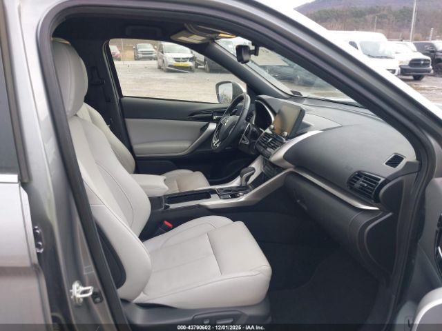 2023 MITSUBISHI ECLIPSE CROSS JA4ATWAAXPZ052225 Photo 4