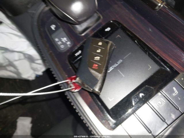 2018 LEXUS LS 500 JTHC5LFF5J5003880 Photo 10