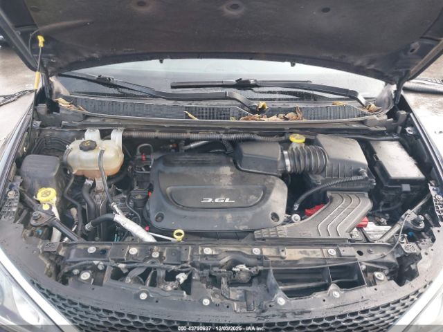 2018 CHRYSLER PACIFICA 2C4RC1EG9JR112958 Photo 9