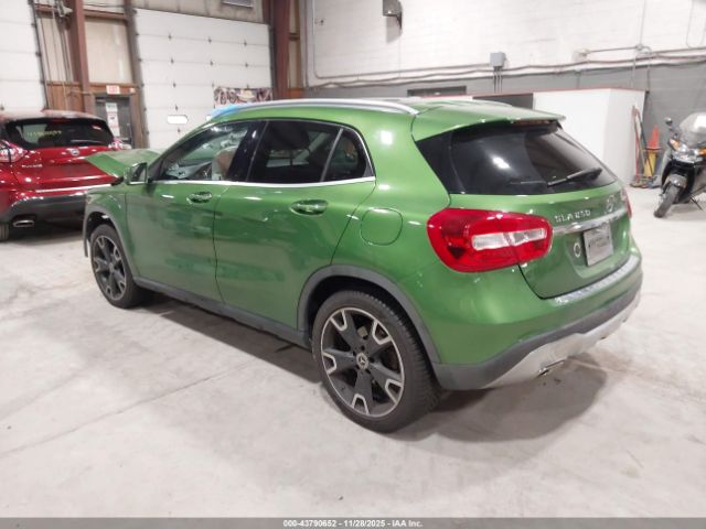 2018 MERCEDES-BENZ GLA 250 WDCTG4GB0JJ427367 Photo 2