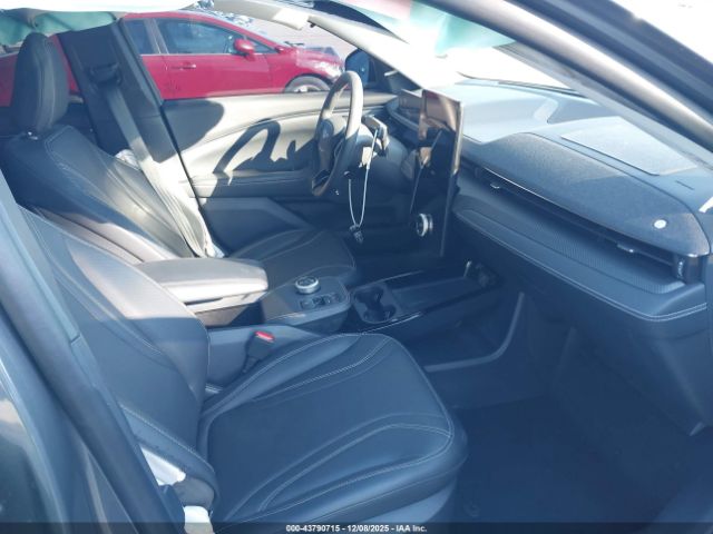 2023 FORD MUSTANG MACH-E 3FMTK3SU0PMA04254 Photo 4
