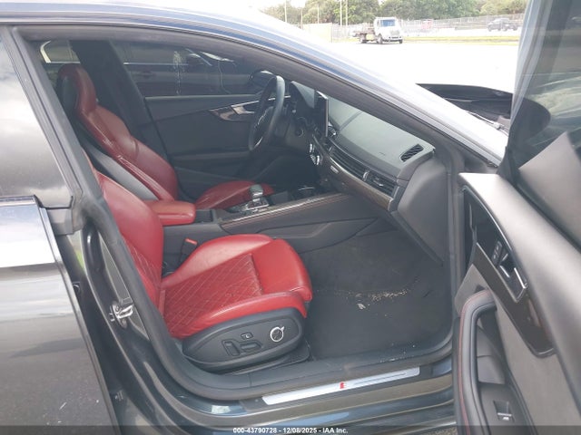 43790728 :رقم المزاد ، WAUC4CF59MA008682 vin ، 2021 Audi S5 Sportback Premium Plus Tfsi Quattro Tiptronic مزاد بيع