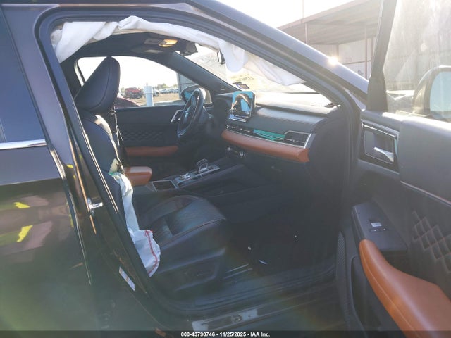 2022 MITSUBISHI OUTLANDER JA4J3VA89NZ076066 Photo 4