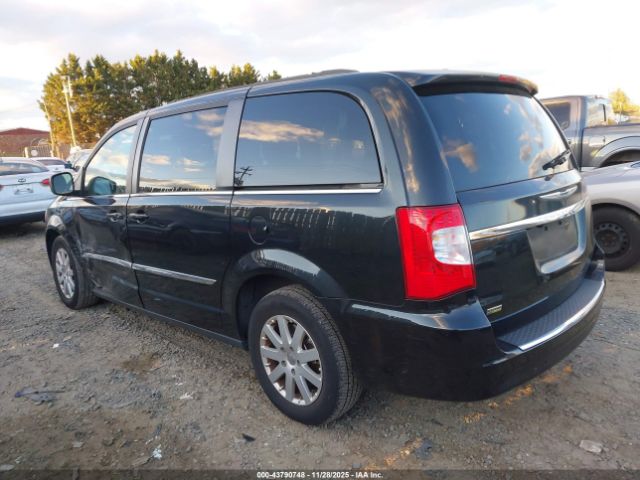 2014 CHRYSLER TOWN & COUNTRY 2C4RC1BG3ER436756 Photo 2