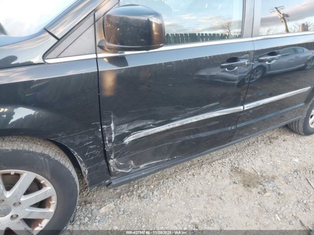 2014 CHRYSLER TOWN & COUNTRY 2C4RC1BG3ER436756 Photo 5