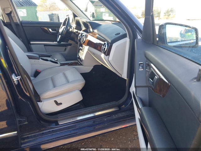 WDCGG8JB0EG295568 Mercedes-Benz Glk 350 4matic