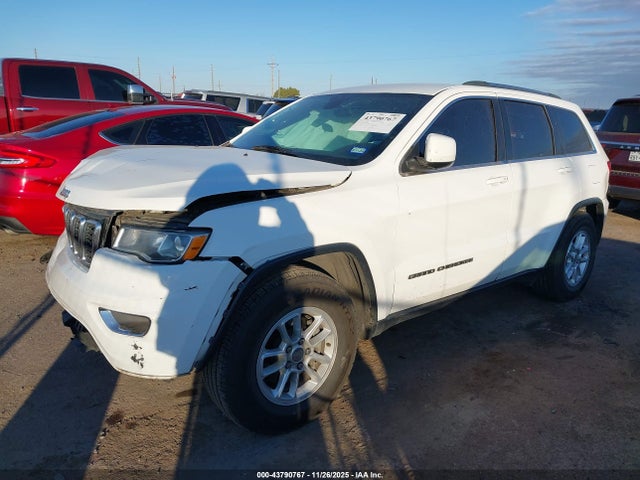 2019 JEEP GRAND CHEROKEE 1C4RJEAG0KC833196 Photo 1