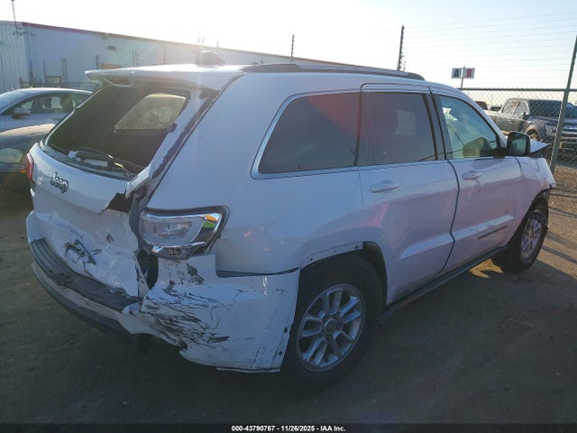 2019 JEEP GRAND CHEROKEE 1C4RJEAG0KC833196 Photo 3