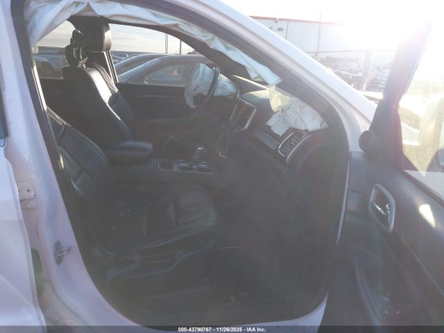 2019 JEEP GRAND CHEROKEE 1C4RJEAG0KC833196 Photo 4