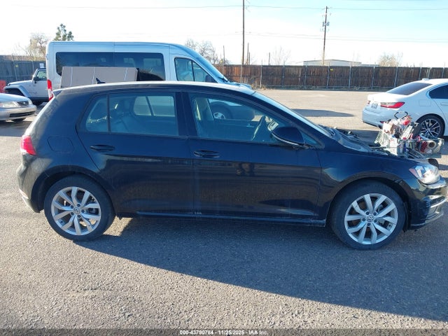 43790784 :رقم المزاد ، 3VWG57AU6KM033656 vin ، 2019 Volkswagen Golf مزاد بيع