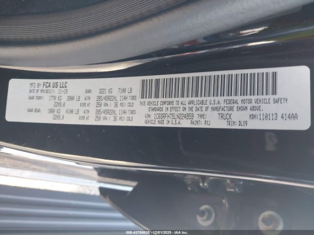 2020 RAM 1500 1C6SRFHT5LN224959 Photo 8