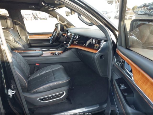 2022 JEEP GRAND WAGONEER 1C4SJVGJ4NS138847 Photo 4